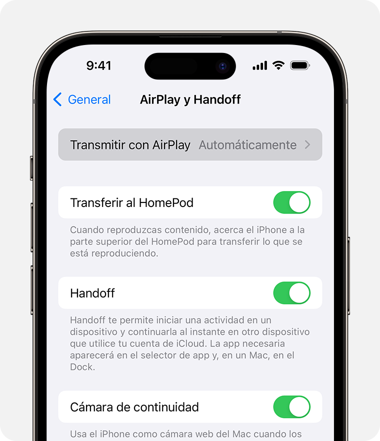 La opción Automático está seleccionada en la pantalla de AirPlay y Handoff del iPhone para transmitir con AirPlay