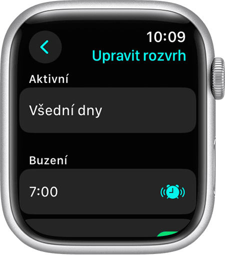 Apple Watch zobrazující možnosti nastavení úplného rozvrhu spánku