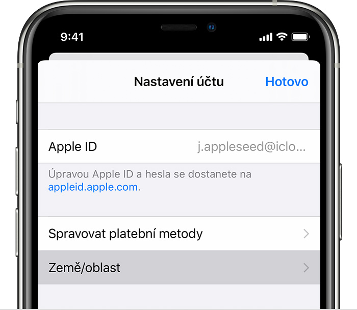 iPhone s otevřenou stránkou Nastavení účtu.