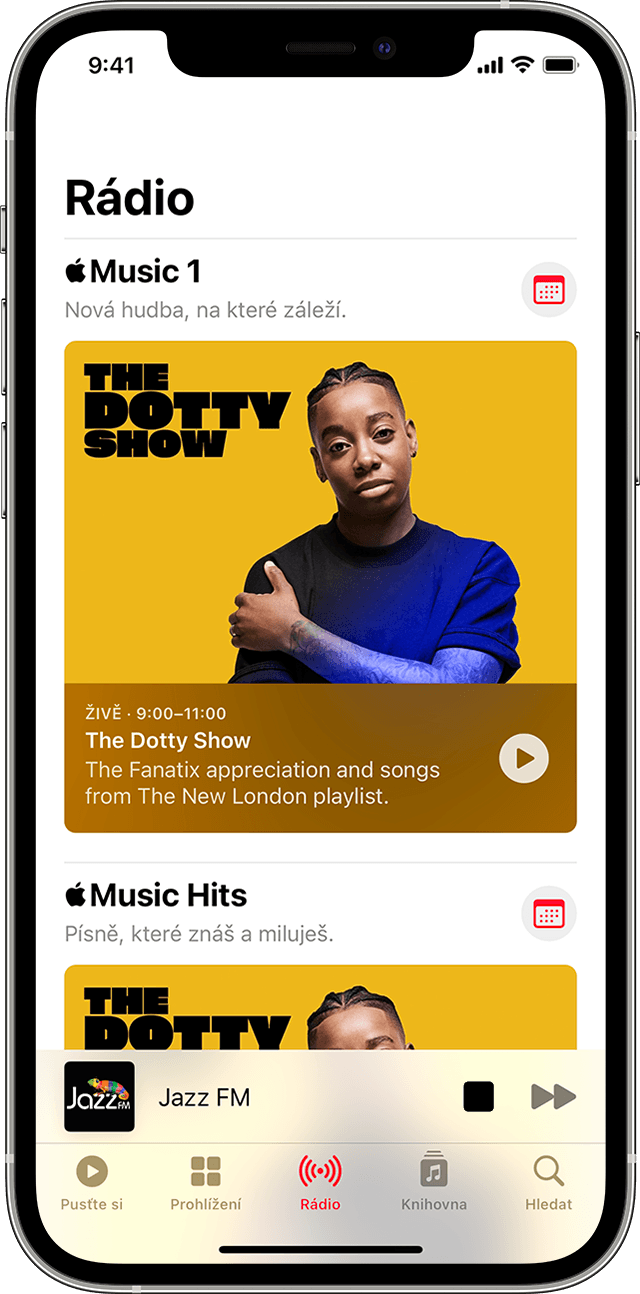 Aplikace Hudba (resp. Apple Music) s vybraným panelem Rádio