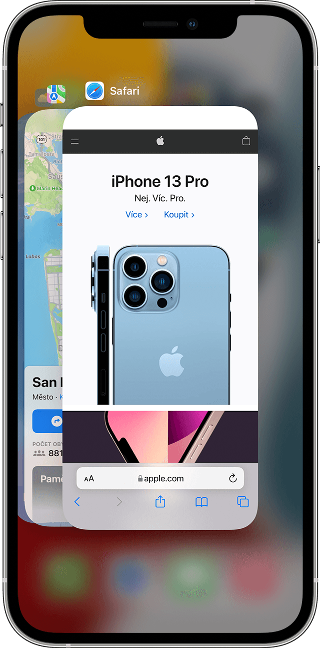 Obrazovka znázorňující multitasking na iPhonu 12 Pro