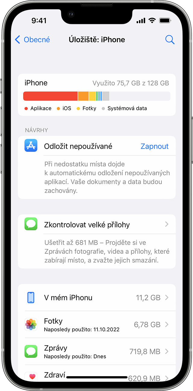 Obrazovka iPhonu s ukázkou toho, jak si na zařízení zobrazit využití úložiště