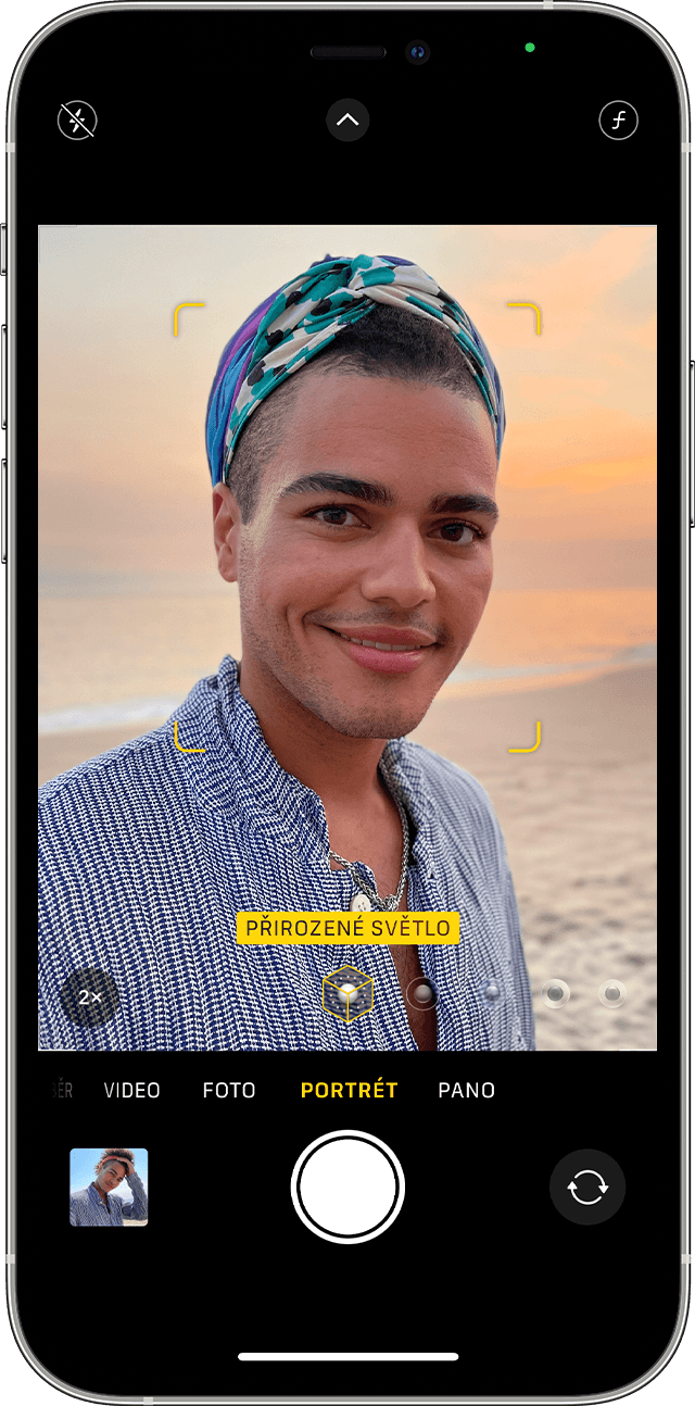 Použití fotoaparátu na iPhonu k pořízení fotografie v portrétním režimu