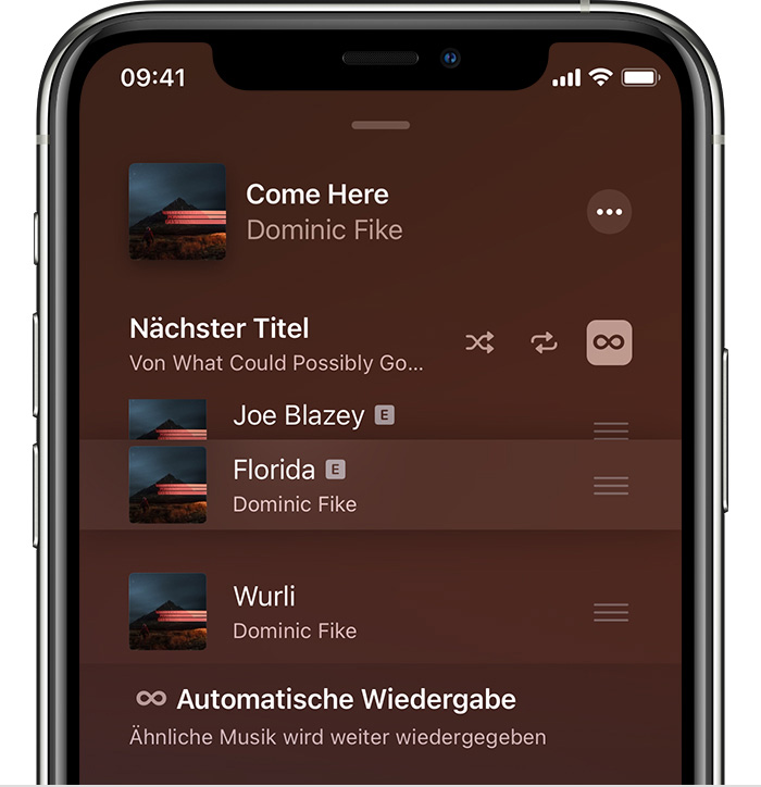 Das iPhone zeigt Musik an, die auf dem Bildschirm 