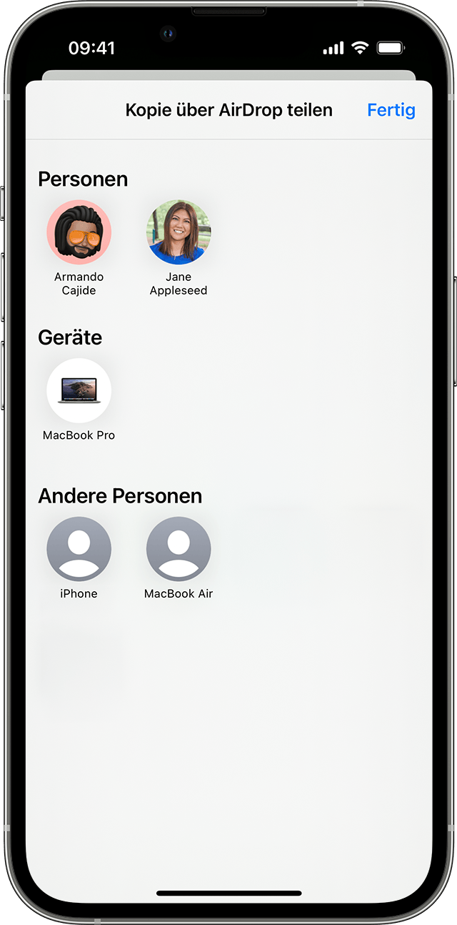 iPhone mit dem Menü, in dem du einen Kontakt oder ein Gerät auswählst, mit dem du etwas über AirDrop teilen möchtest.