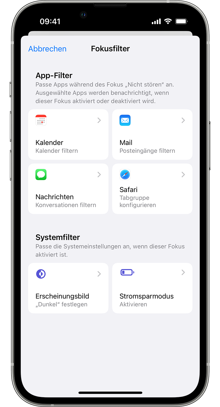iPhone-Bildschirm zeigt Fokusfilter-Einstellungen, auf denen du App- oder Systemfilter hinzufügen kannst.