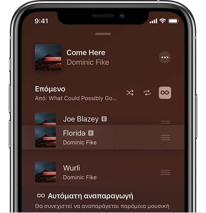 iPhone που δείχνει μουσική στην οποία πραγματοποιείται αναδιάταξη στην οθόνη «Επόμενο»
