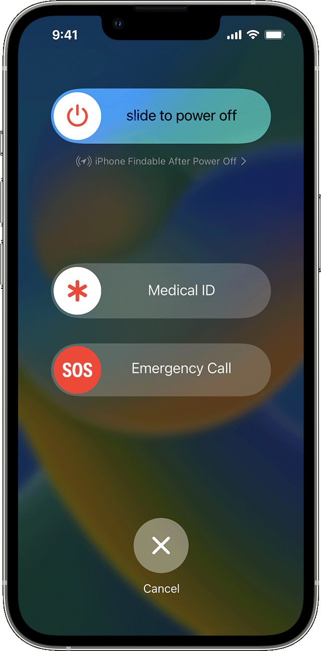iPhone 正顯示關機滑桿、「醫療檔案」滑桿和「緊急電話」滑桿。