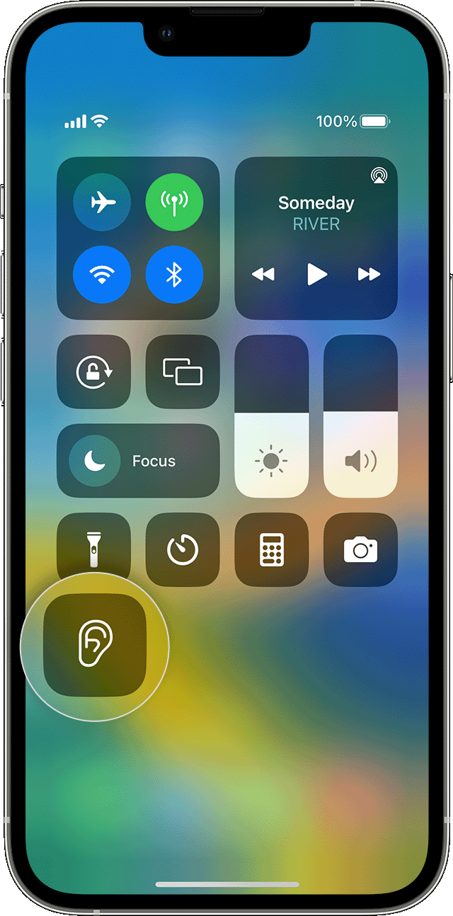 Κέντρο ελέγχου iOS στο οποίο εμφανίζεται η επιλογή «Ακοή»