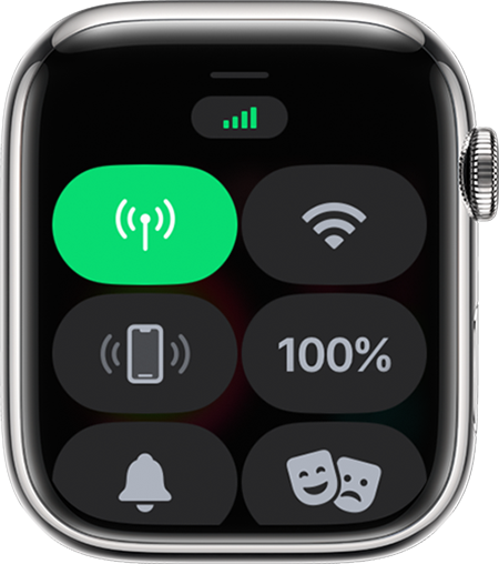 Full mobile signal in Control Centre on Apple Watch.