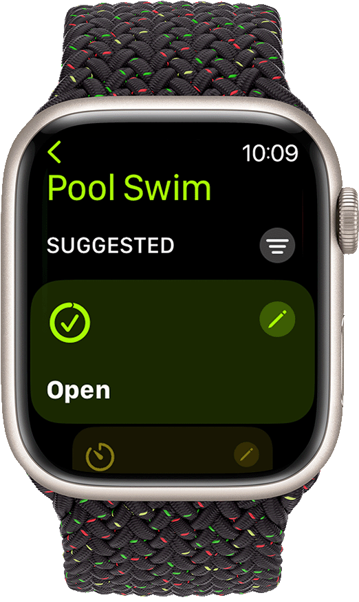 Apple Watch 的「泳池游泳」體能訓練目標選項。