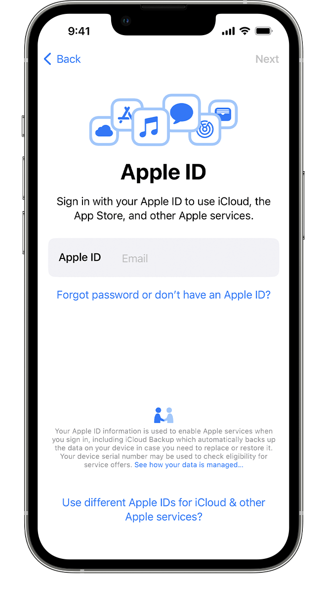 یک آیفون جدید که صفحه Apple ID را نشان می دهد، جایی که می توانید با Apple ID و رمز عبور خود وارد شوید.