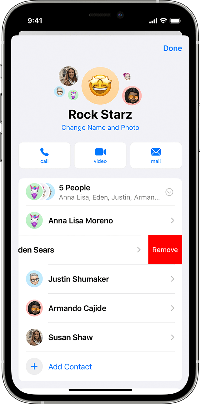 iPhone showing how to remove someone from a group text message.
