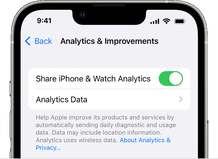 „iPhone“, kuriame rodomos parinktys „Analytics & Improvements“ (analizė ir patobulinimai) su įjungtomis funkcijomis „Share iPhone“ (dalytis „iPhone“) ir „Watch Analytics“ (žiūrėti analizes).