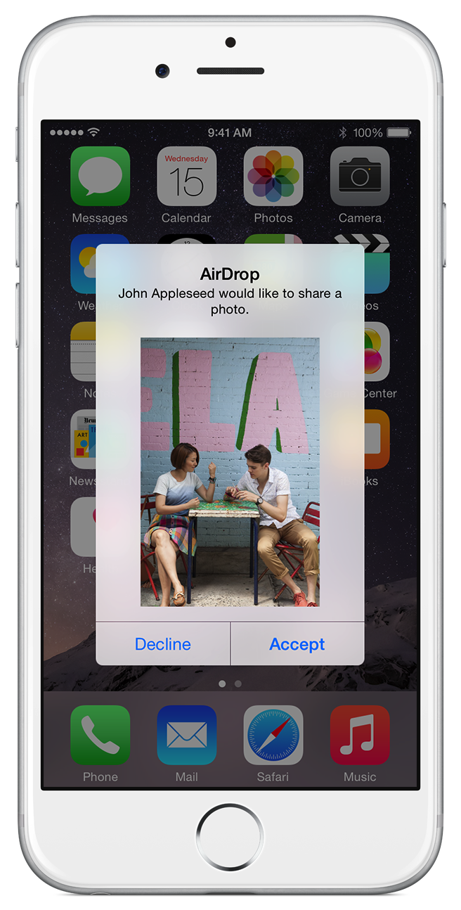 Куда сохраняет airdrop на iphone