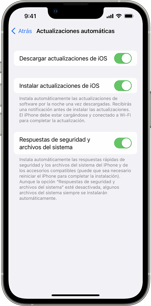 La app Ajustes en el iPhone muestra las opciones para actualizar tu dispositivo automáticamente.