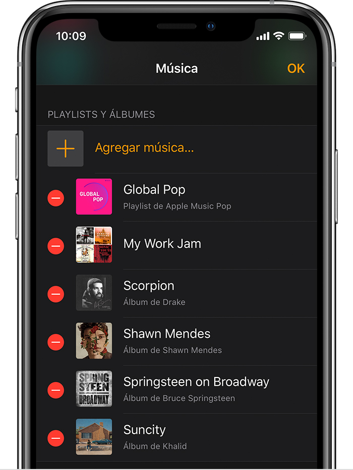 iPhone con la app Watch abierta y el botón para eliminar junto a las listas de reproducción y los álbumes