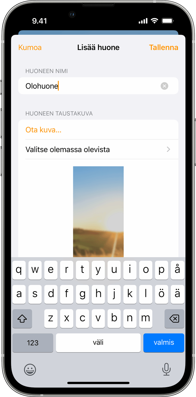 iOS:n Koti-appi, jossa näkyvät olohuoneen tilanteet ja lisälaitteet. 
