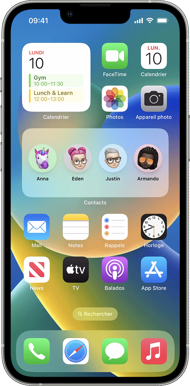 Un iPhone affichant une pile de widgets