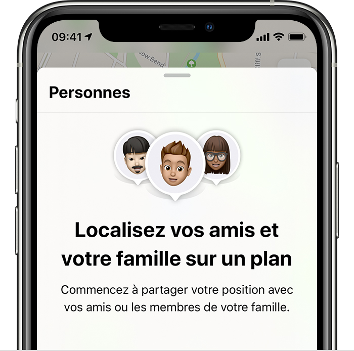 Écran Personnes sur un iPhone affichant les photos de trois personnes et le texte « Localisez vos amis et votre famille sur un plan ».