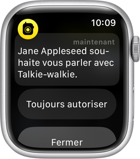 Apple Watch montrant un ami demandant à parler sur l’app Talkie-walkie