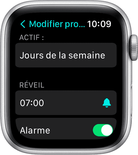 Écran d’Apple Watch affichant les options pour modifier un programme de sommeil complet