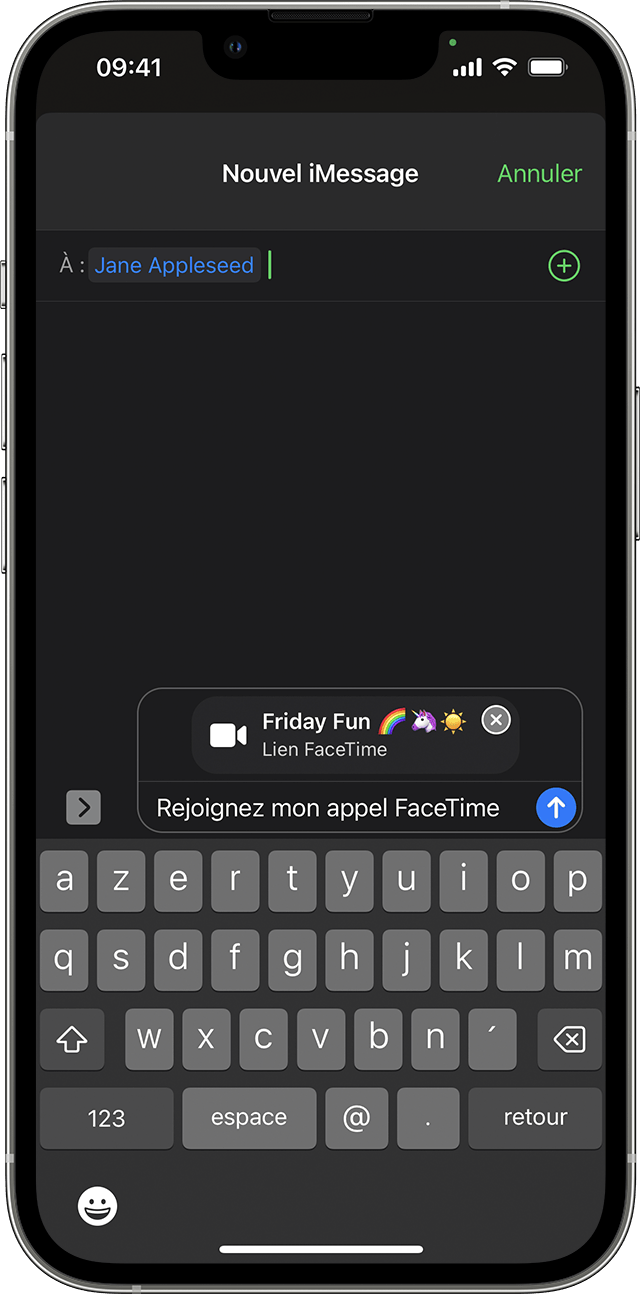 iPhone affichant une nouvelle ébauche d’iMessage sortant avec un lien vers un appel FaceTime dans le champ de texte.