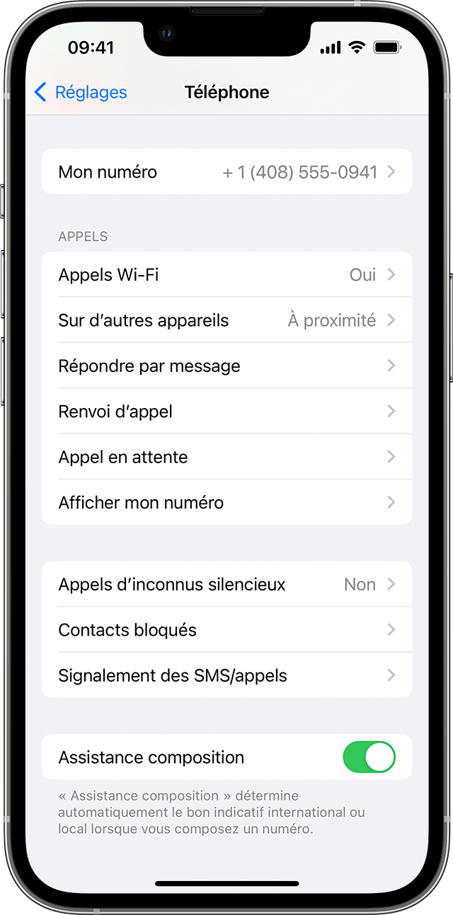 Un iPhone affichant l’écran Téléphone, avec l’option Appels Wi-Fi activée.