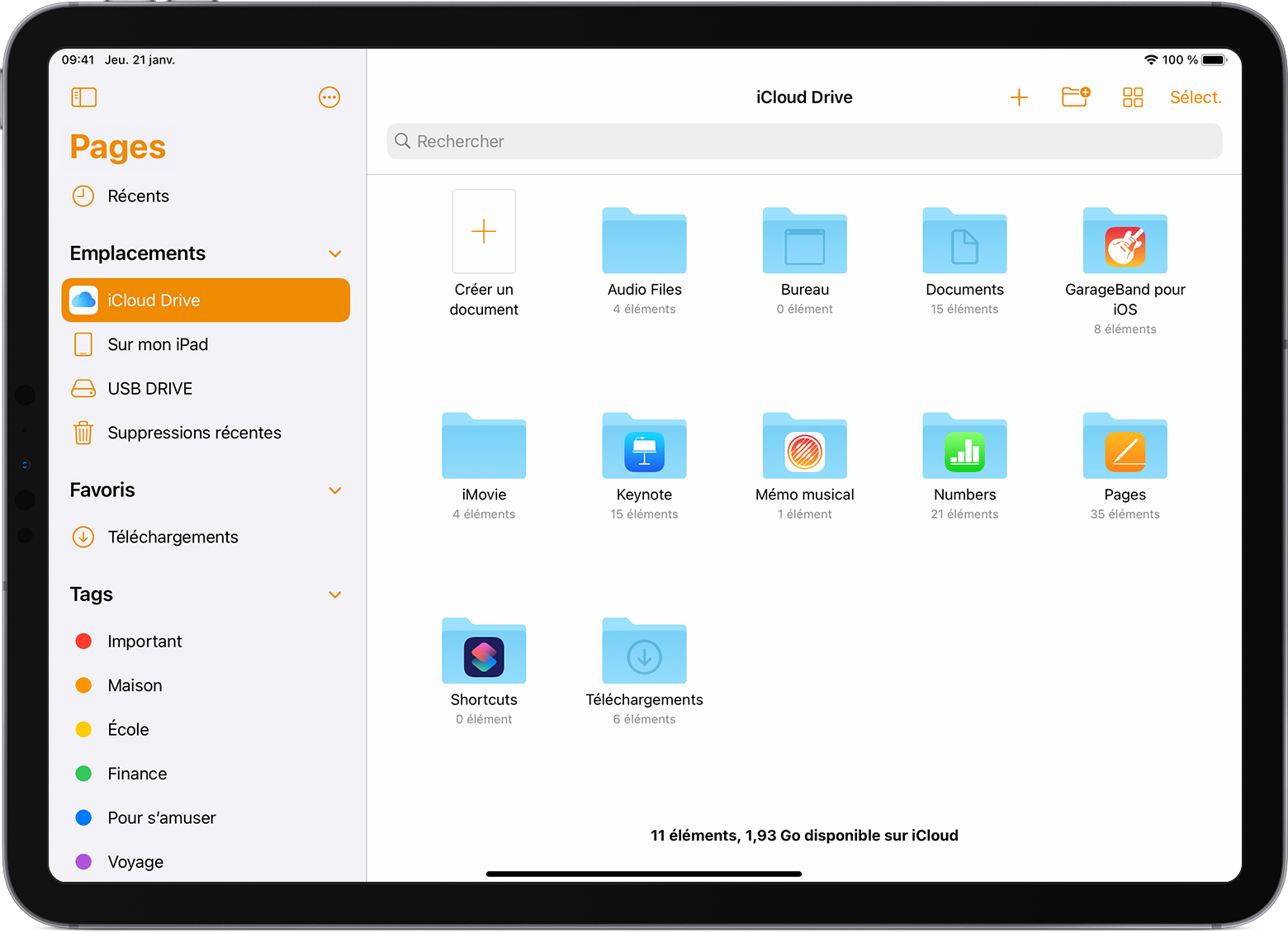 iPad Pro avec l’explorateur de fichiers de Pages ouvert