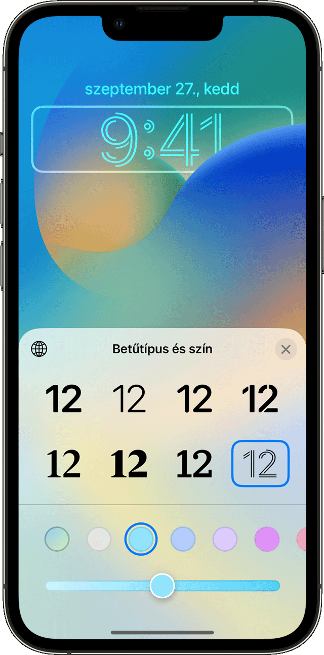 A zárolási képernyőn megjelenített idő betűtípusának és színének beállítására szolgáló lehetőségek az iOS 16-ban.