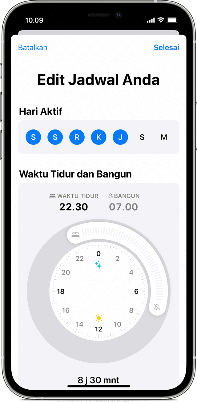 Layar iPhone menampilkan pilihan untuk mengedit jadwal tidur penuh