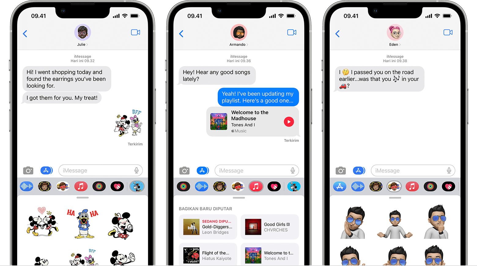 iPhone menampilkan app iMessage dalam percakapan pesan
