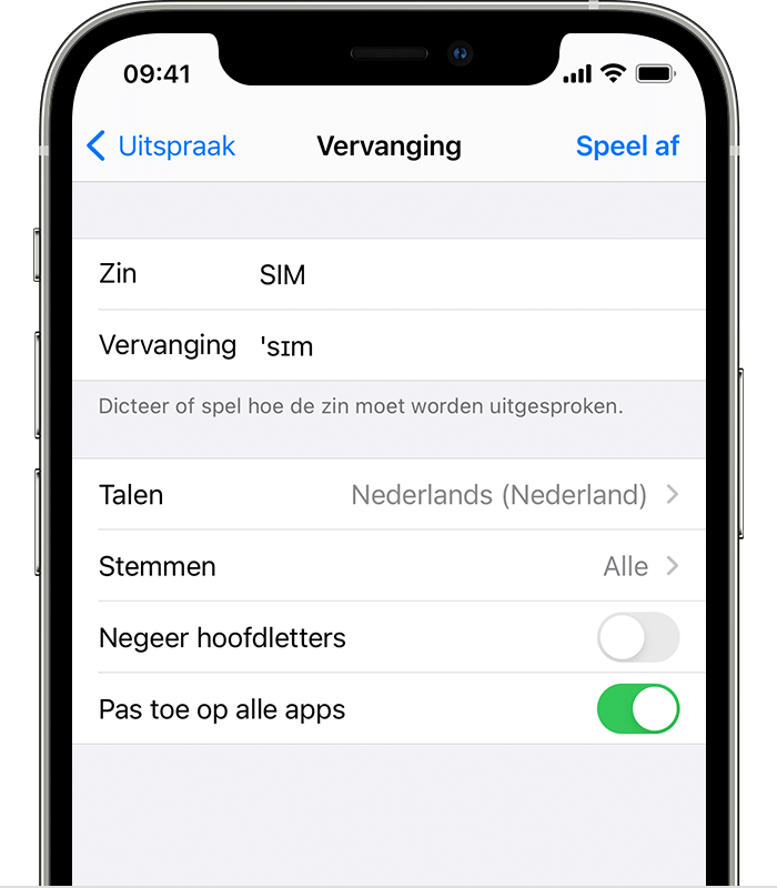 iPhone-scherm met 'SIM' in het veld 'Zin' en de uitspraak van SIM in het veld 'Vervanging'. 