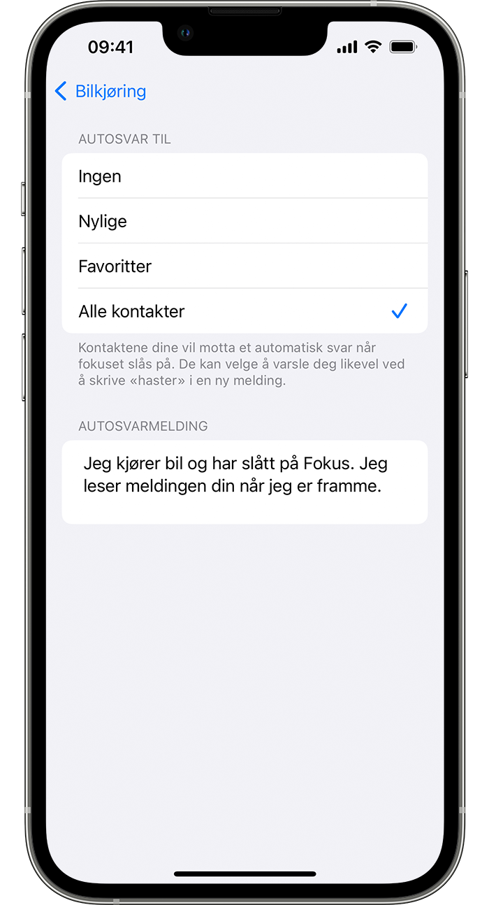 En iPhone som viser hvordan du slår på Autosvar