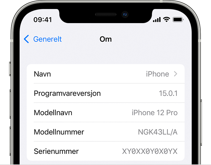 iPhone som viser Om-skjermen med programvareversjonen under enhetsnavnet.