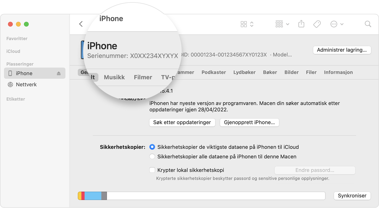 Et skjermbilde av Finder-vinduet som viser iPhone-serienummer