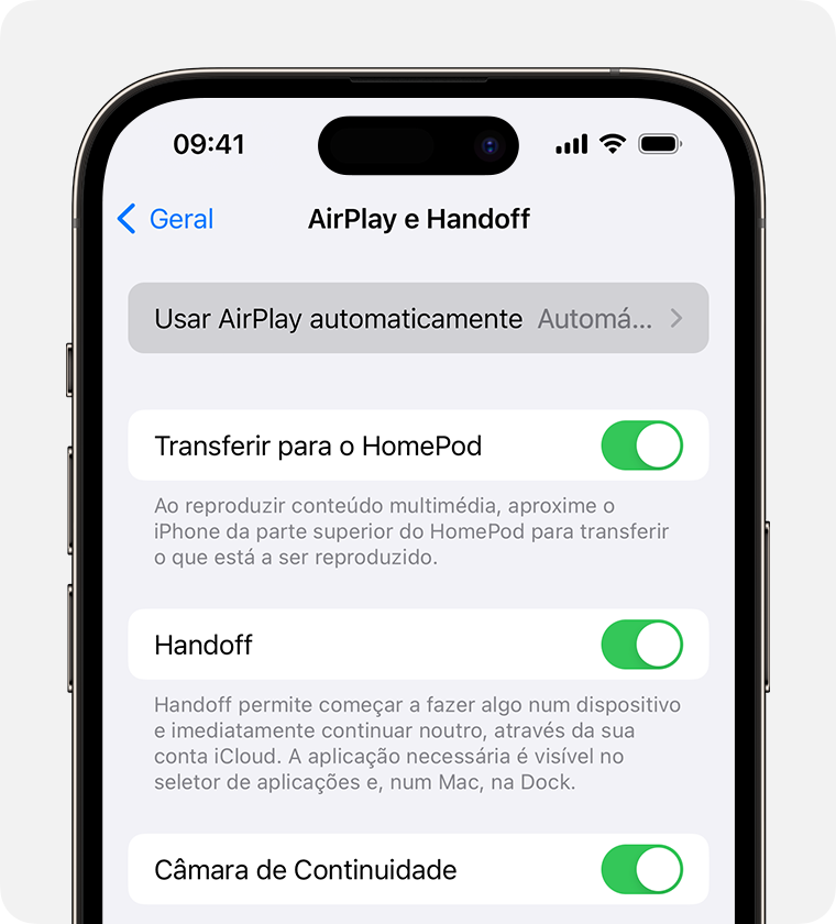 Opção Automático selecionada na opção Usar AirPlay automaticamente no ecrã AirPlay e Handoff no iPhone