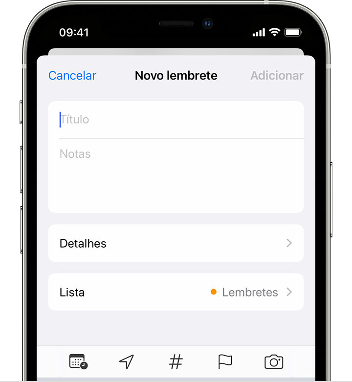 Um iPhone a mostrar o ecrã Novo lembrete, onde pode adicionar um título, notas e outros detalhes para criar um lembrete.