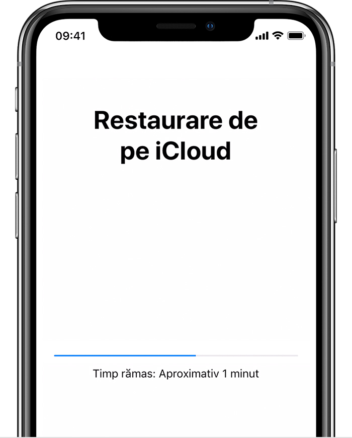 Un iPhone care arată ecranul Restaurare de pe iCloud cu o bară de progres. Arată că timpul rămas este de aproximativ 20 de minute.