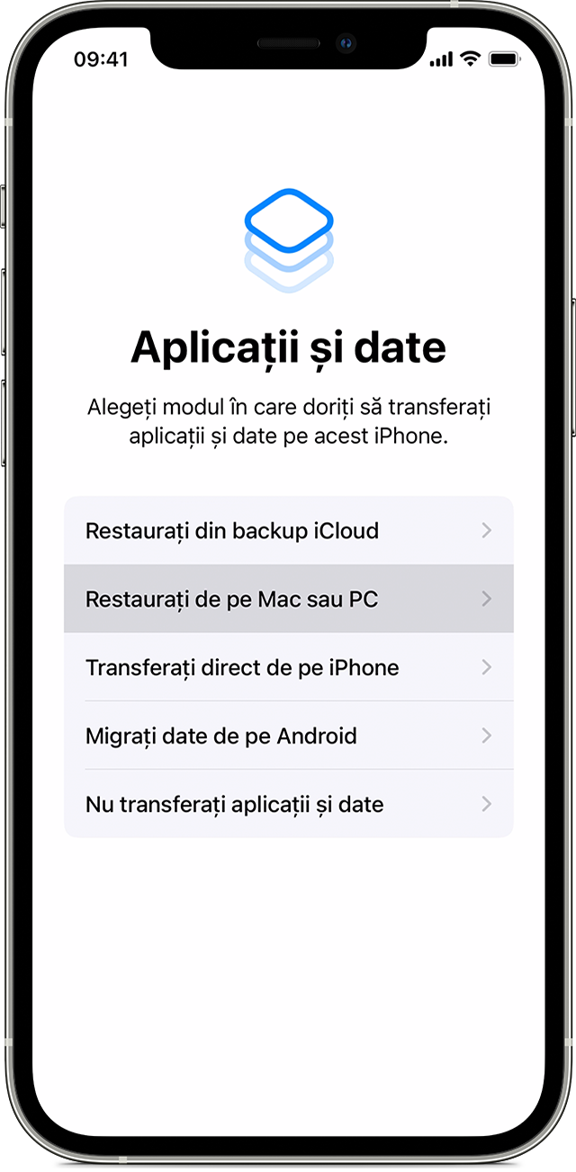 Un iPhone care afișează ecranul Aplicații și date cu opțiunea „Restabiliți de pe Mac sau PC” selectat.
