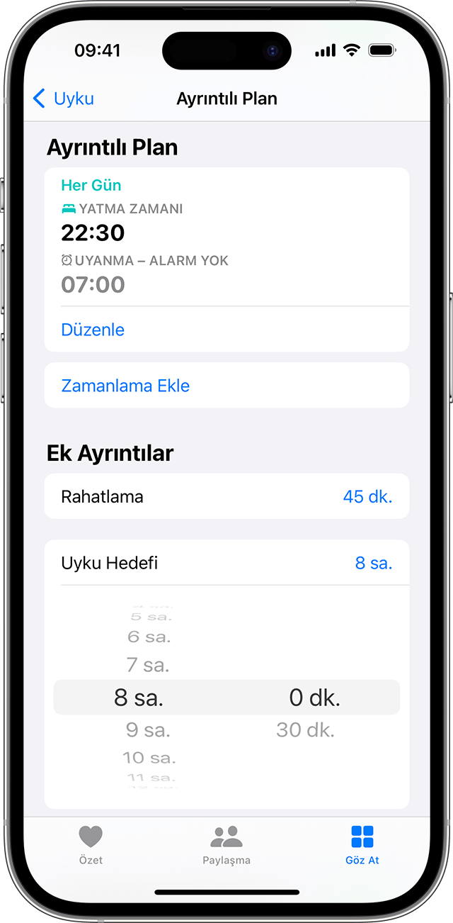 Uyku hedefini ayarlama seçeneklerini gösteren bir iPhone ekranı