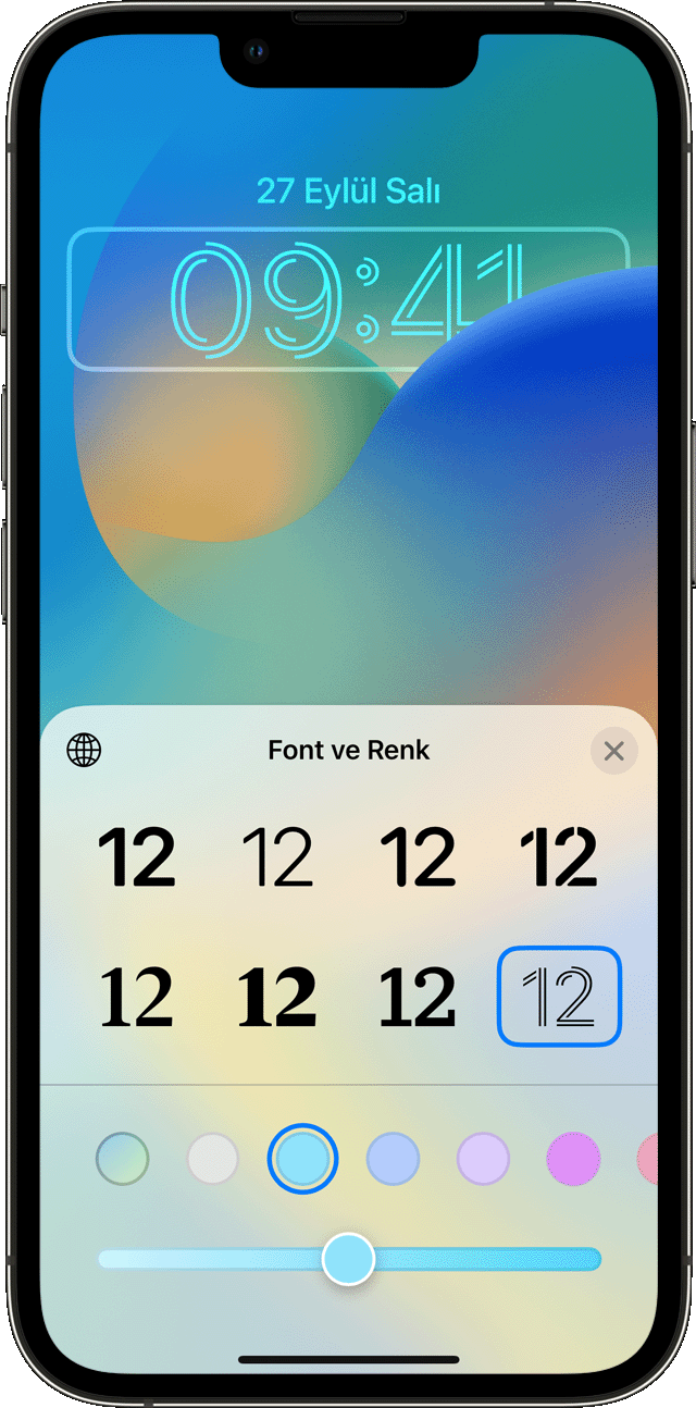 iOS 16'da Kilitli Ekranınızdaki zaman göstergesini özelleştirmeyi sağlayan font ve renk seçenekleri.