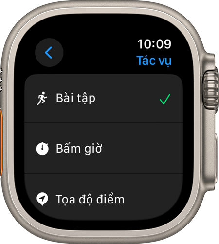 Apple Watch Ultra hiển thị màn hình Tác vụ và nhiều cài đặt khác nhau