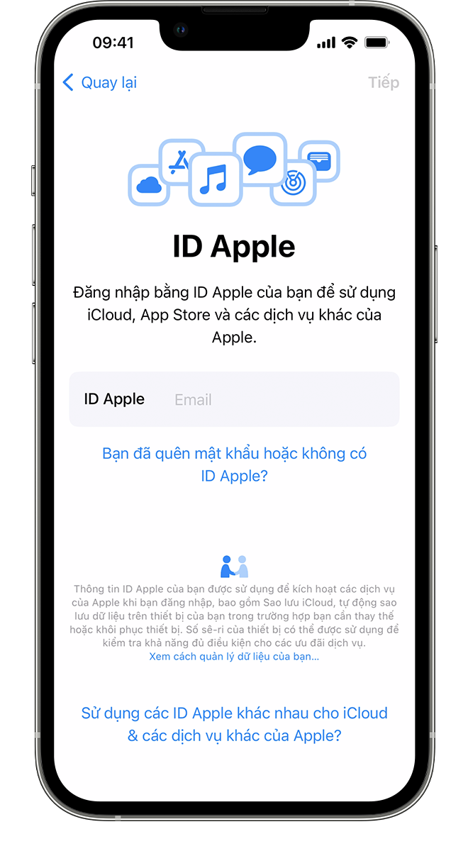 Một iPhone mới hiển thị màn hình ID Apple, nơi bạn có thể đăng nhập bằng ID Apple và mật khẩu của mình.